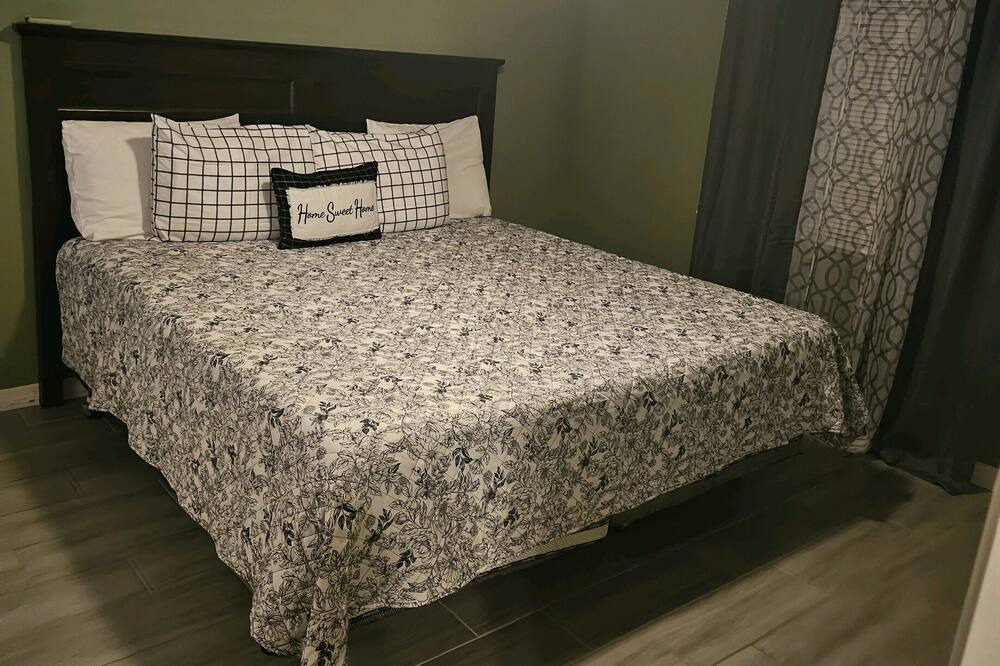 Photo of Bedroom in Fedhaven