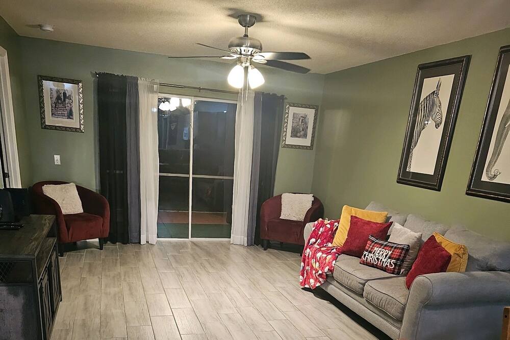 Photo of Livingroom in Fedhaven