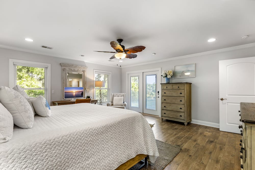 Photo of Bedroom in Summerton