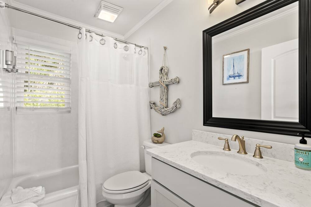 Photo of Bathroom in Summerton
