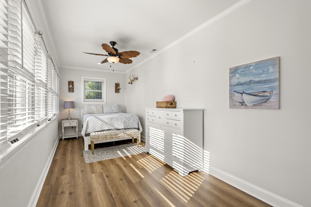 Photo of Bedroom in Summerton
