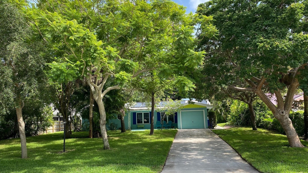 Photo of Outdoor in Central Beach