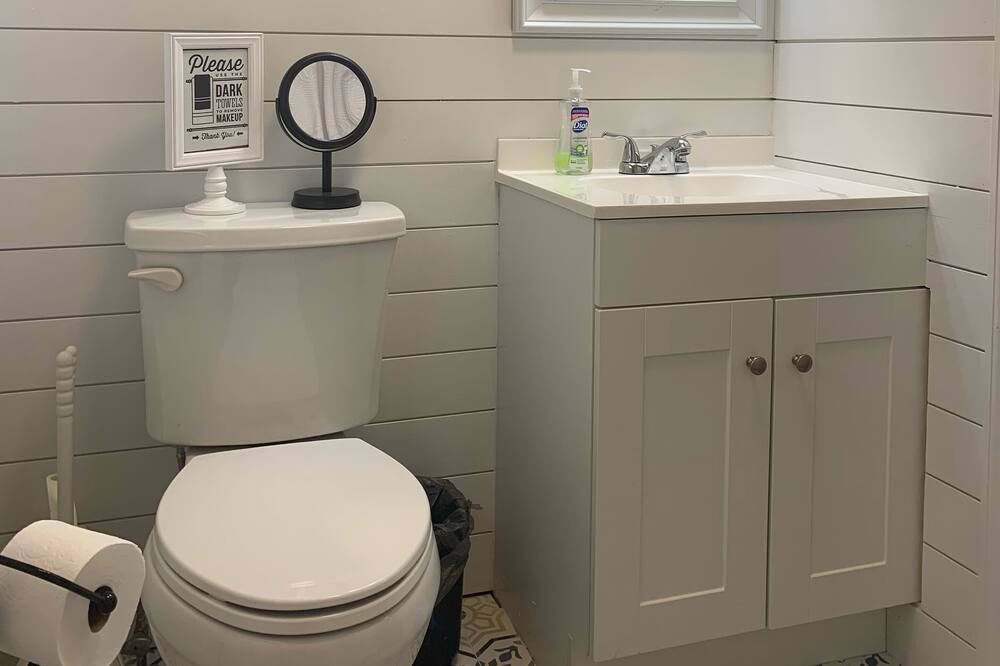 Photo of Bathroom in Prosperity