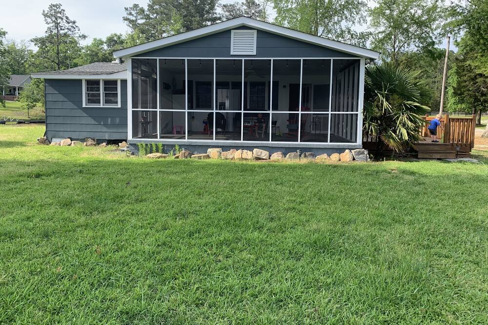 Photo of Outdoor in Prosperity