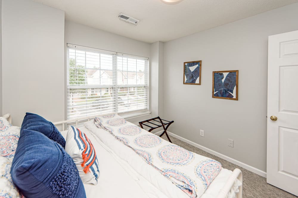Photo of Bedroom in Charleston
