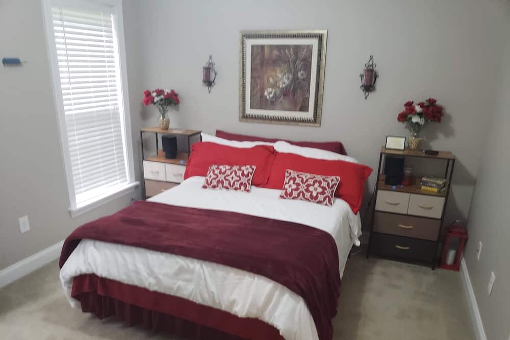 Photo of Bedroom in Fuquay-Varina