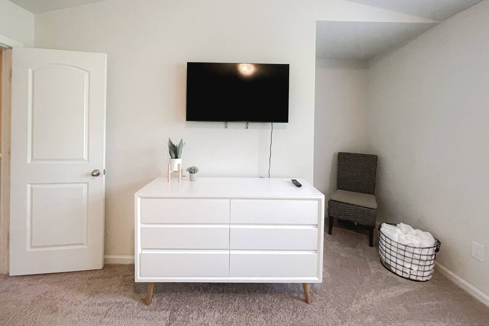 Photo of Bedroom in Anderson