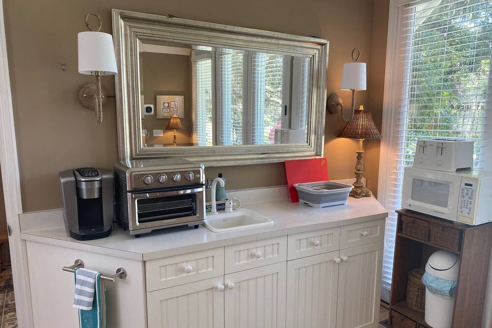 Photo of Kitchen in Daufuskie Island