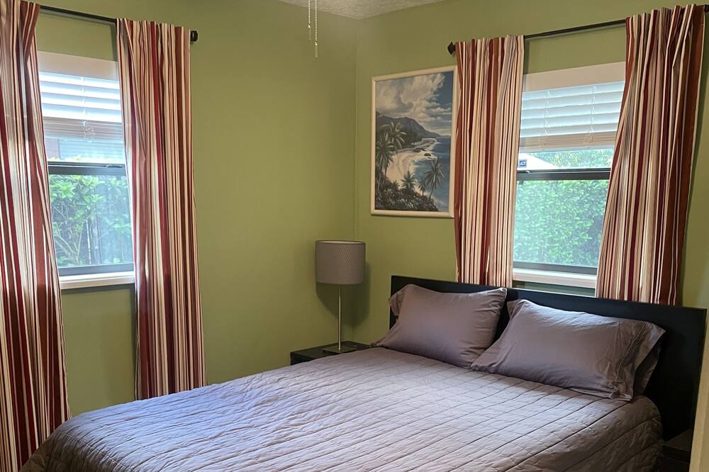 Photo of Bedroom in Longwood