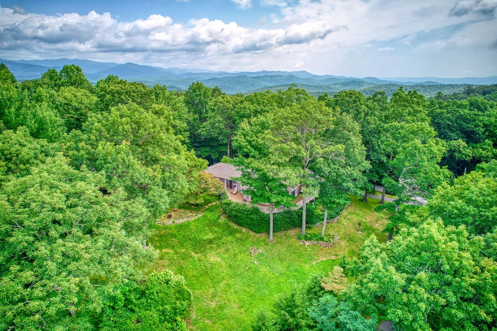 Photo of Others in Lake Toxaway