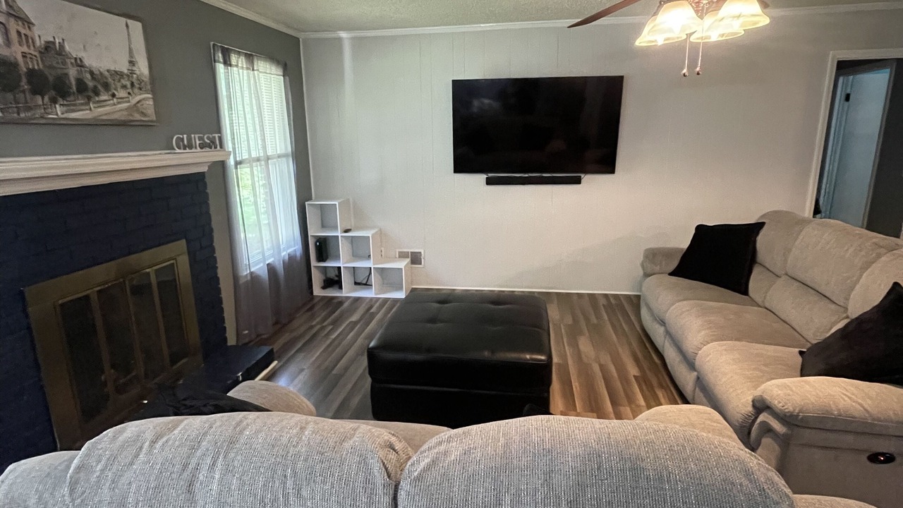 Photo of Livingroom in Irmo