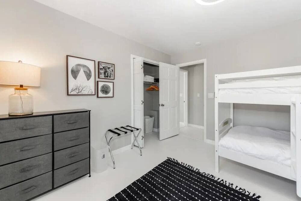 Photo of Bedroom in Albemarle