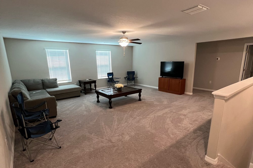 Photo of Bedroom in Plant City