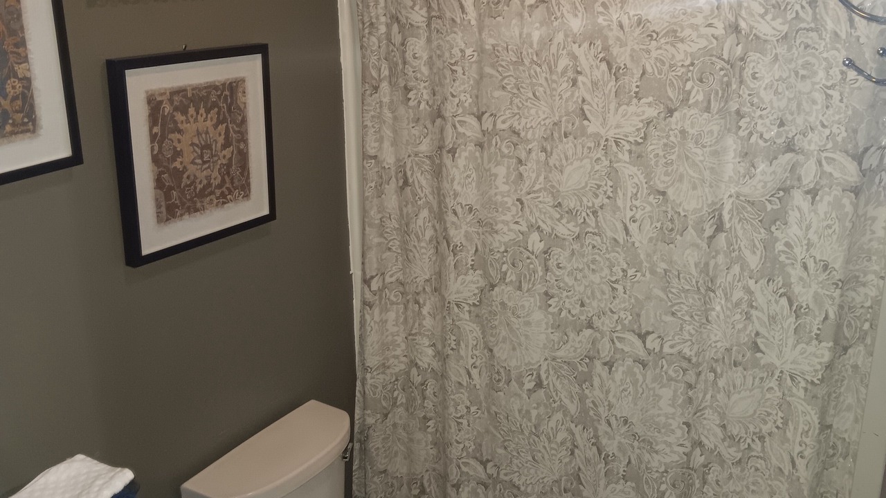 Photo of Bathroom in Sapphire