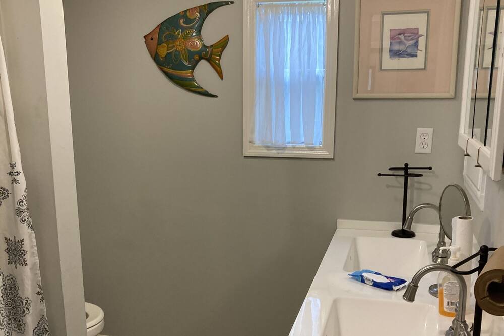 Photo of Bathroom in Anderson