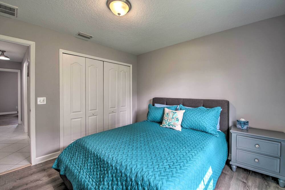 Photo of Bedroom in Vero Lake Estates