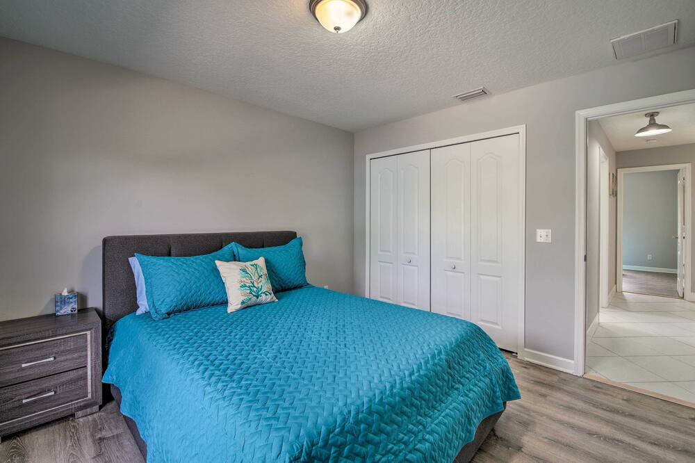 Photo of Bedroom in Vero Lake Estates