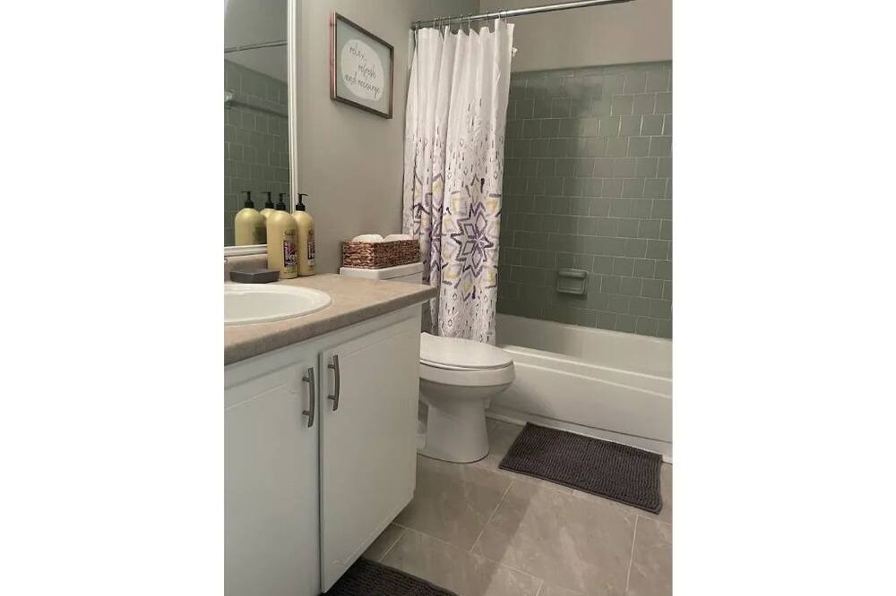 Photo of Bathroom in Hinesville