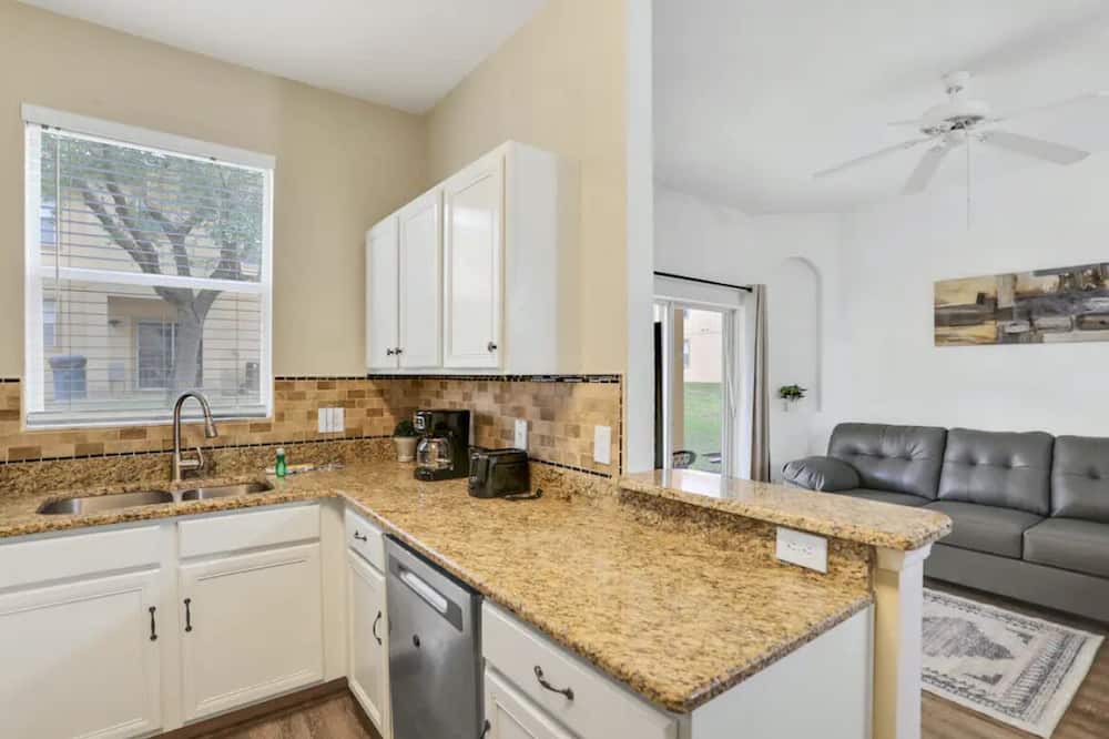 Photo of Kitchen in Regal Palms