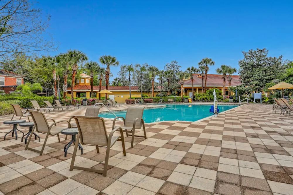 Photo of Outdoor in Regal Palms