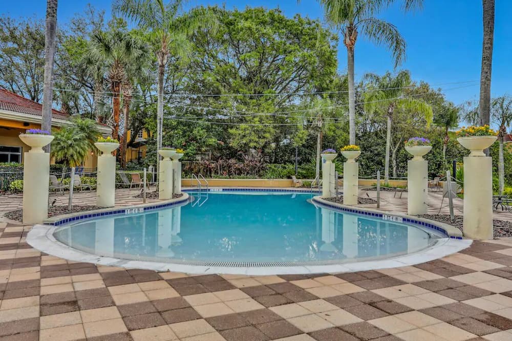 Photo of Outdoor in Regal Palms