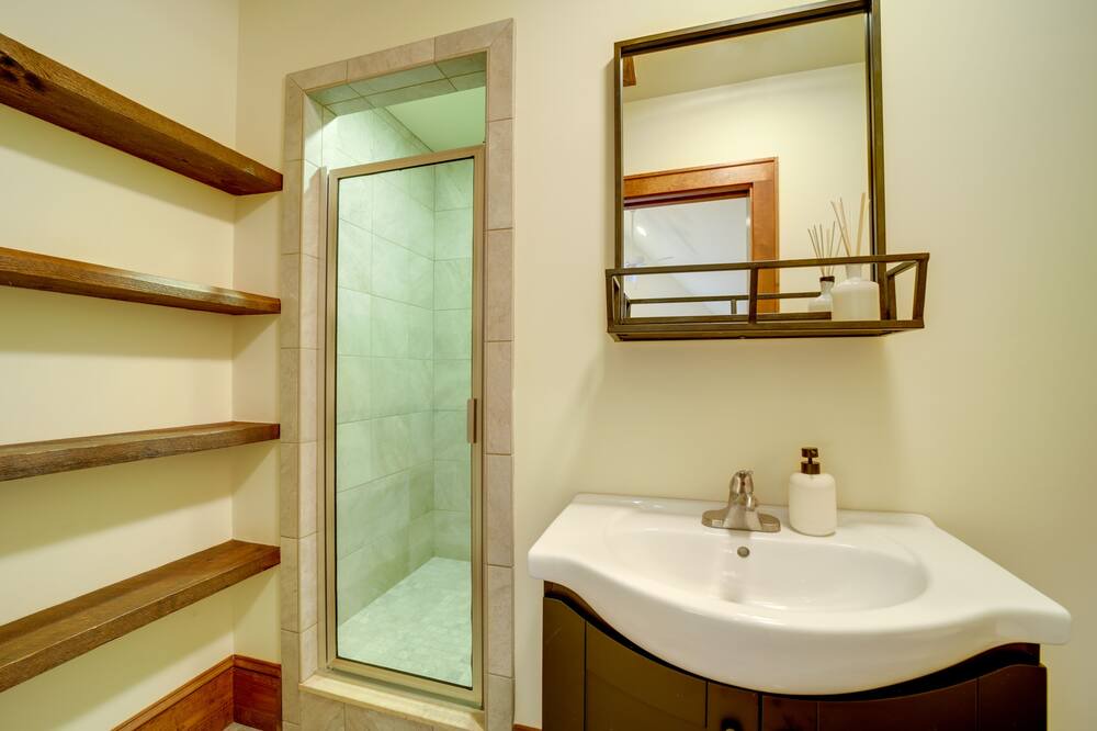 Photo of Bathroom in Cashiers