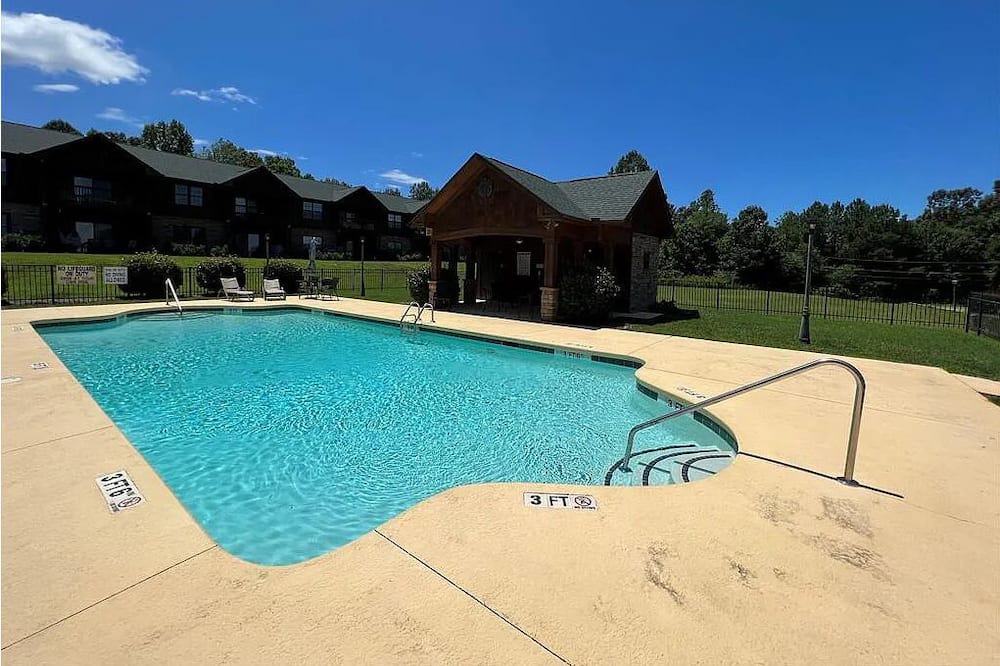 Photo of Outdoor in Six Mile