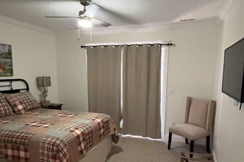 Photo of Bedroom in Union