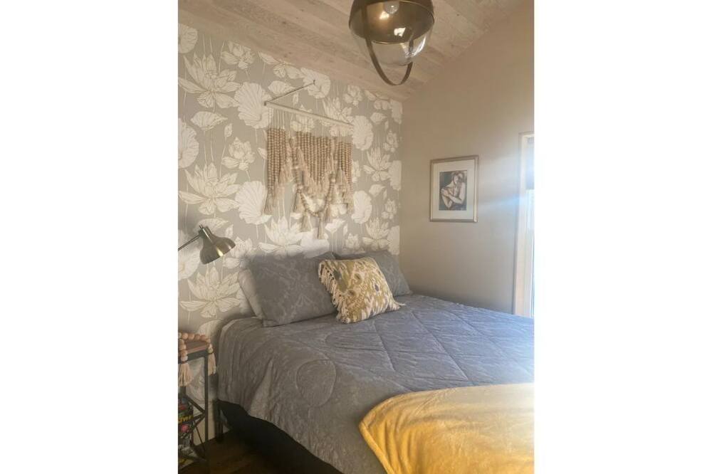 Photo of Bedroom in Aiken