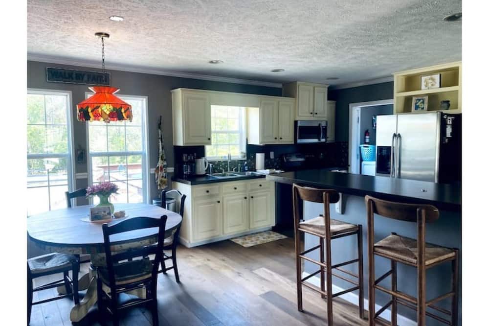 Photo of Kitchen in Aiken