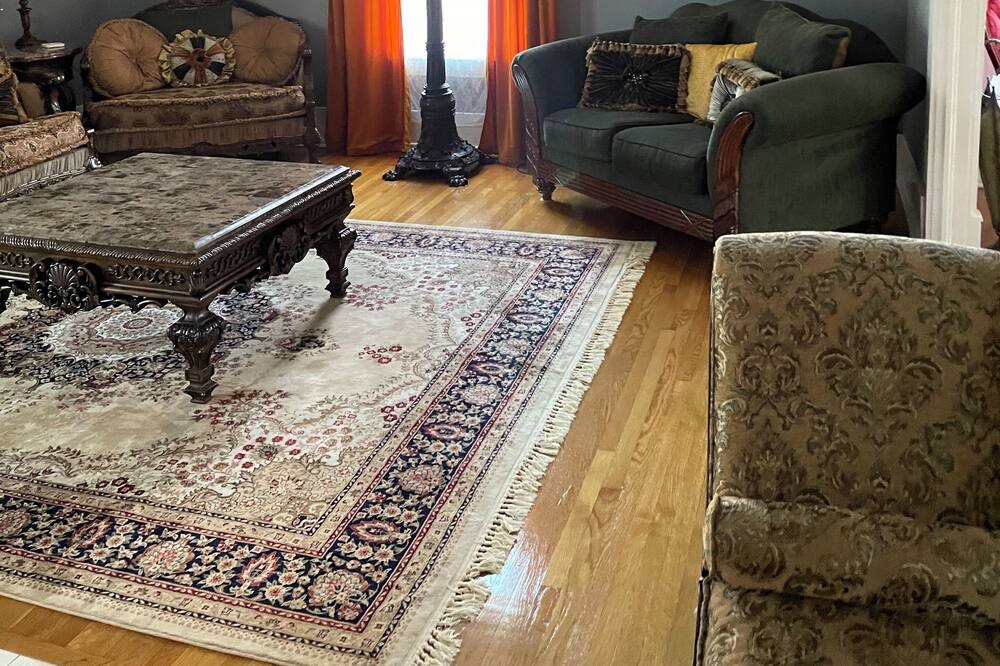 Photo of Livingroom in Anderson