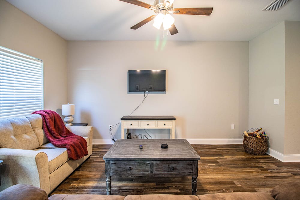 Photo of Livingroom in Bartow