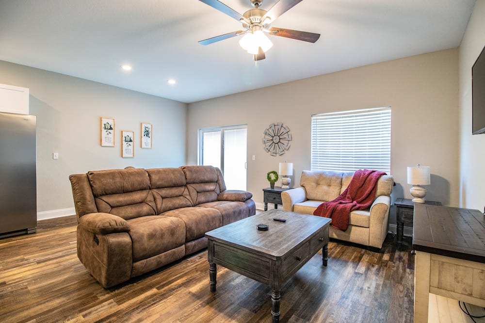Photo of Livingroom in Bartow
