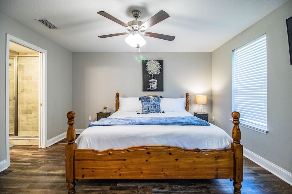 Photo of Bedroom in Bartow
