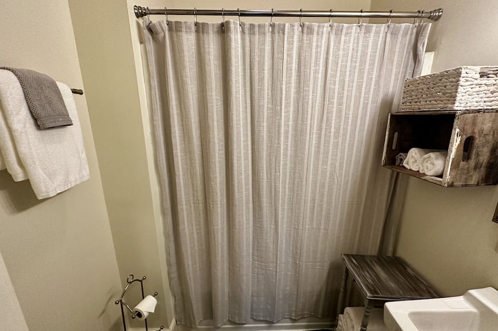Photo of Bathroom in Hartsville