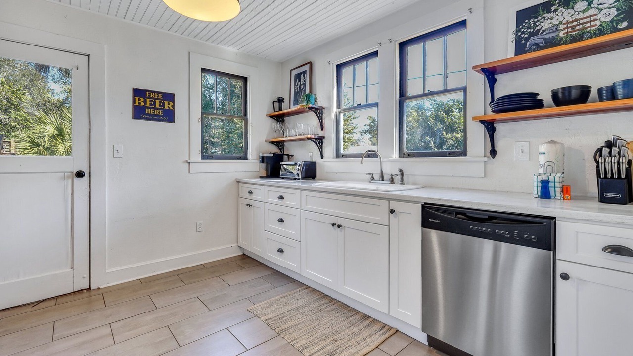 Photo of Kitchen in Thunderbolt