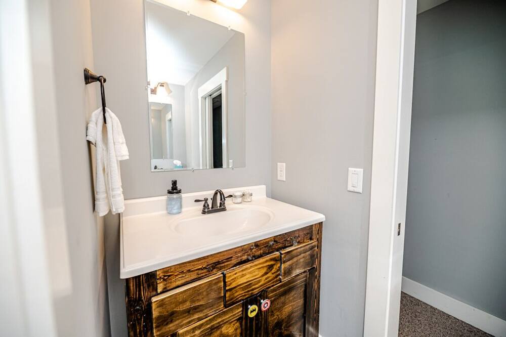 Photo of Bathroom in Lemon Springs