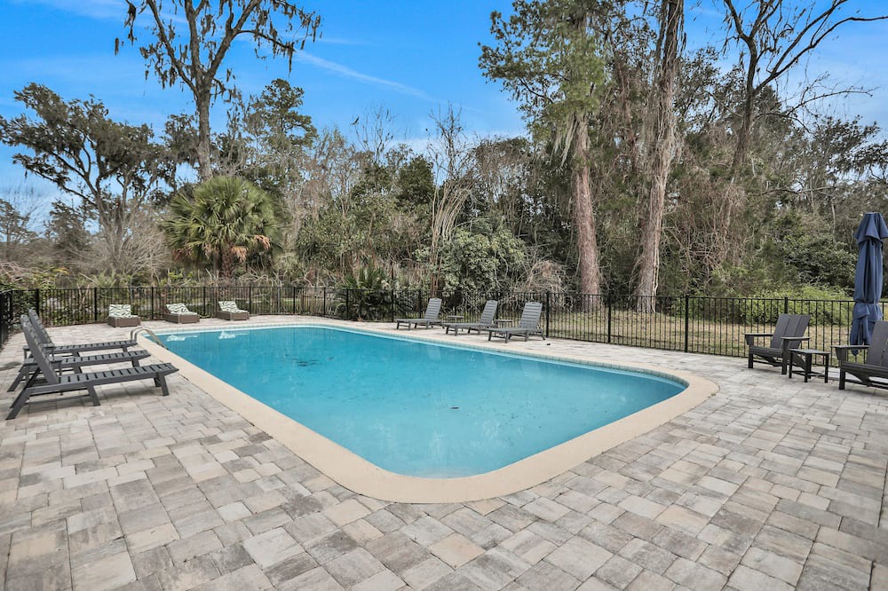 Photo of Outdoor in Nassau County