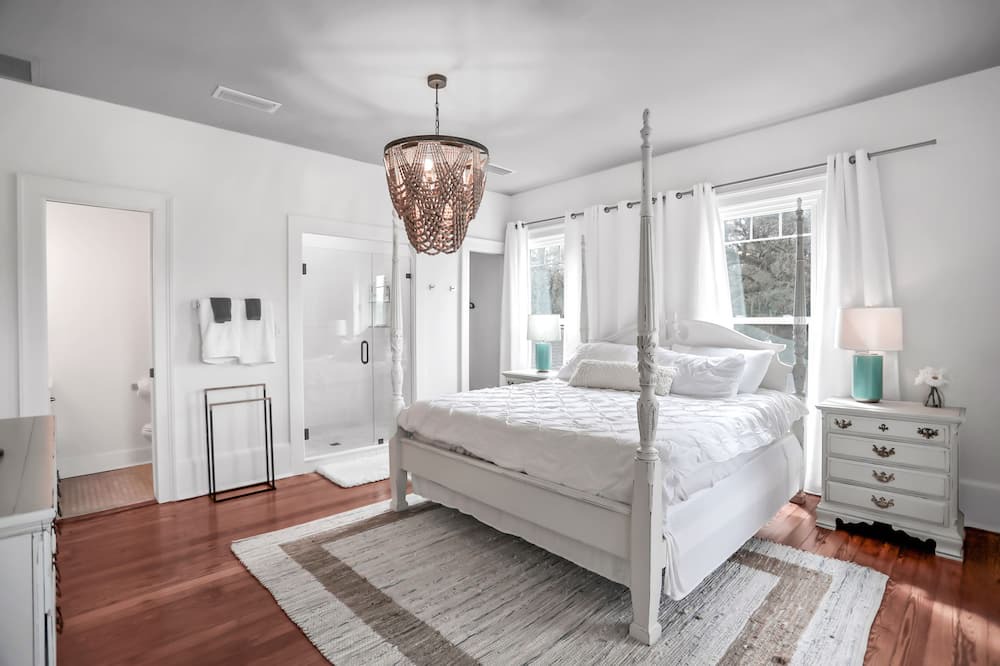 Photo of Bedroom in Nassau County