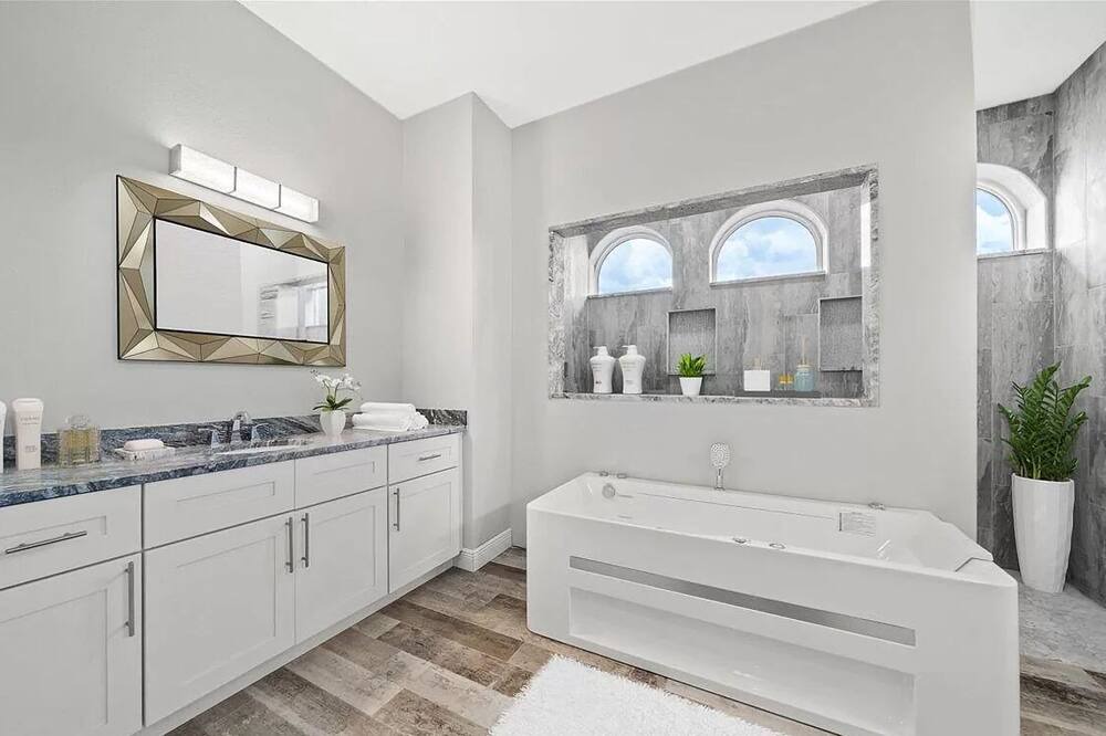 Photo of Bathroom in Grant-Valkaria