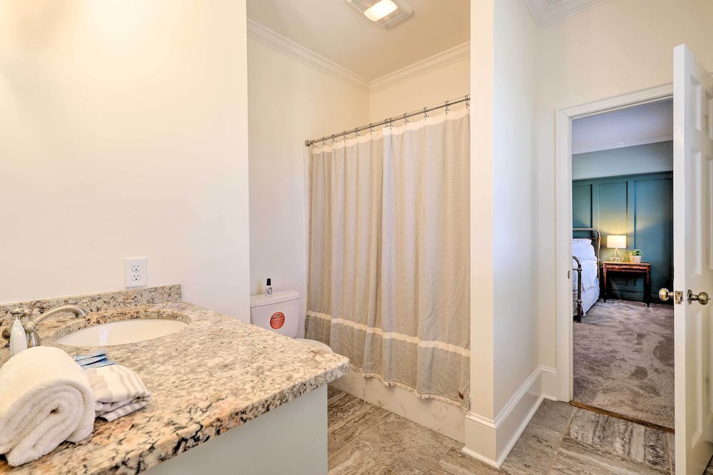 Photo of Bathroom in Sumter