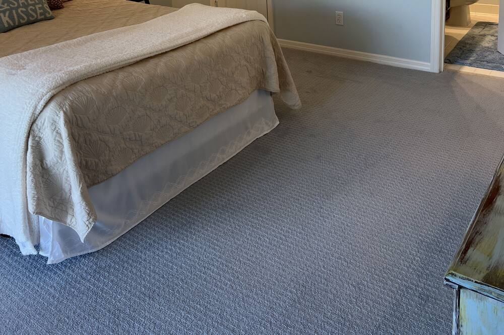 Photo of Bedroom in Indian River Shores