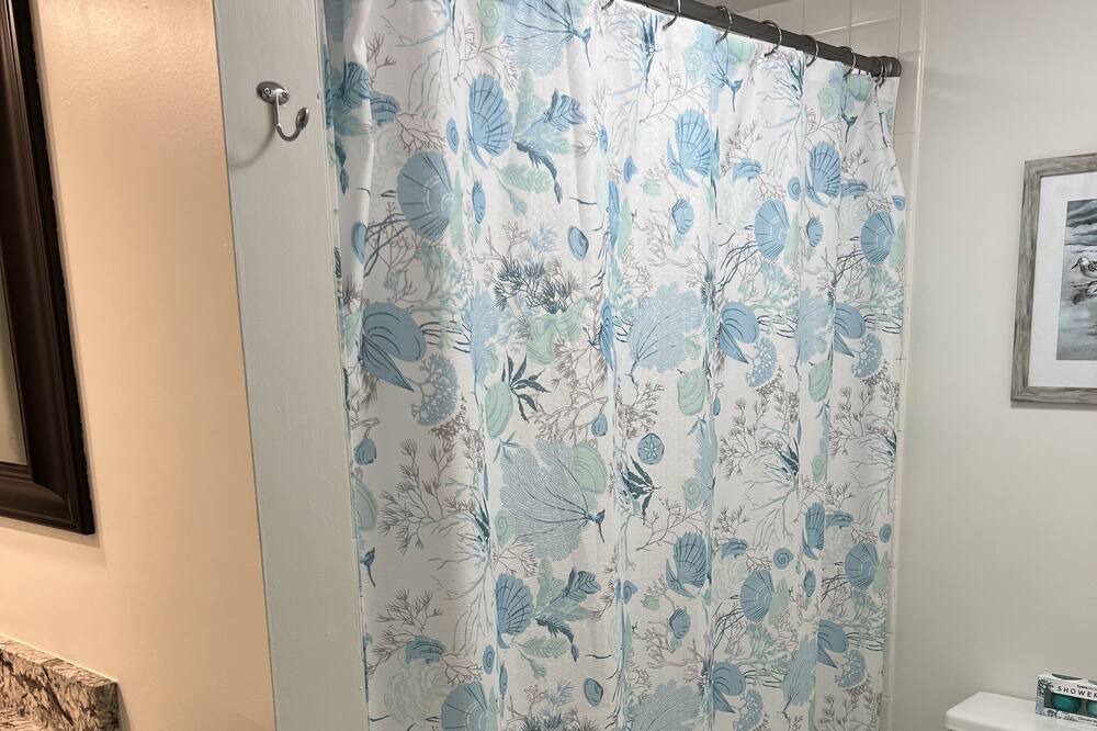 Photo of Bathroom in Indian River Shores