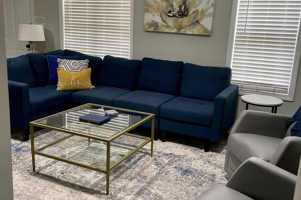 Photo of Livingroom in Lincolnville