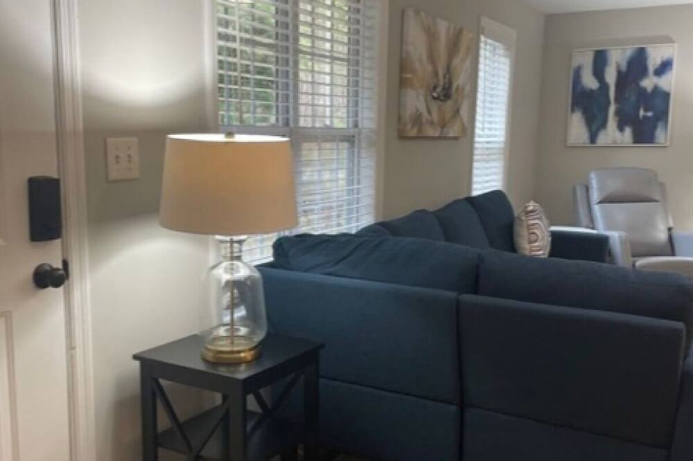 Photo of Livingroom in Lincolnville