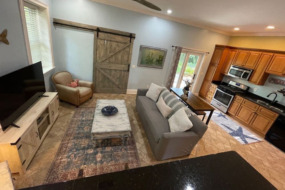 Photo of Livingroom in Beaufort