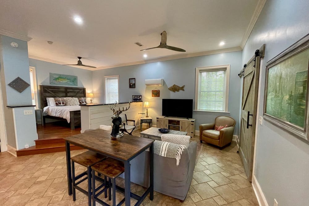 Photo of Livingroom in Beaufort