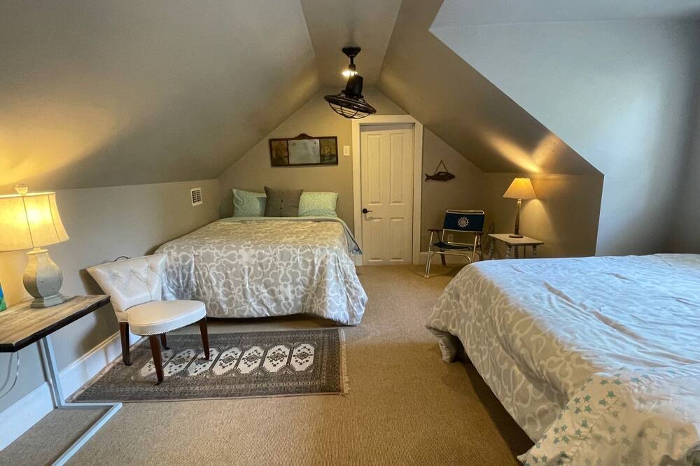 Photo of Bedroom in Beaufort