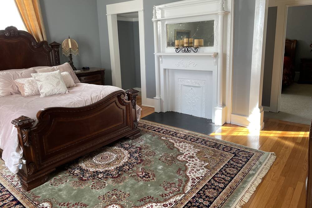 Photo of Bedroom in Anderson