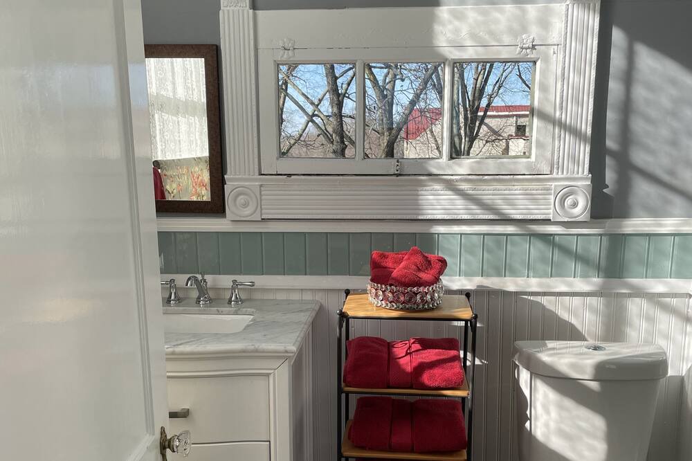 Photo of Bathroom in Anderson